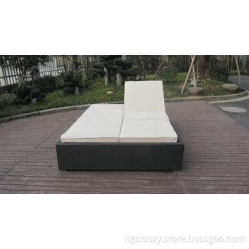 PE Rattan Adjustable Lounge Chair , Modern Foldable Chaise